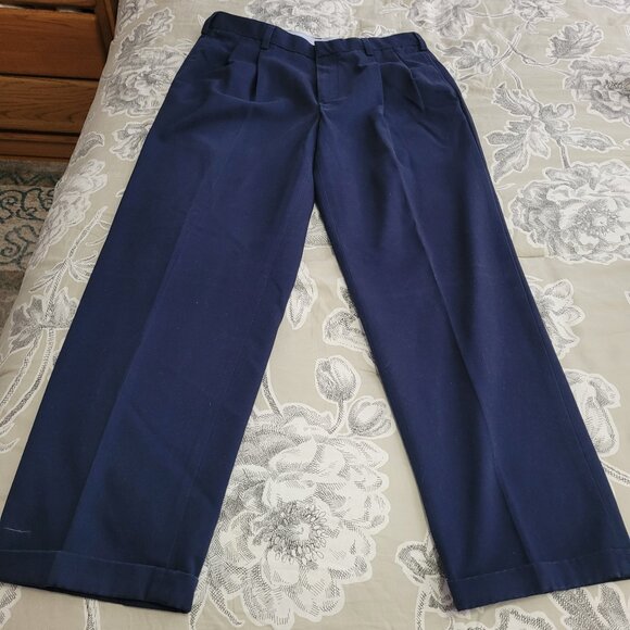 Jos A Banks Navy Blue 100% Cotton Twill Pleated Waist Cuffed Pants 34 x 30 - Picture 1 of 4